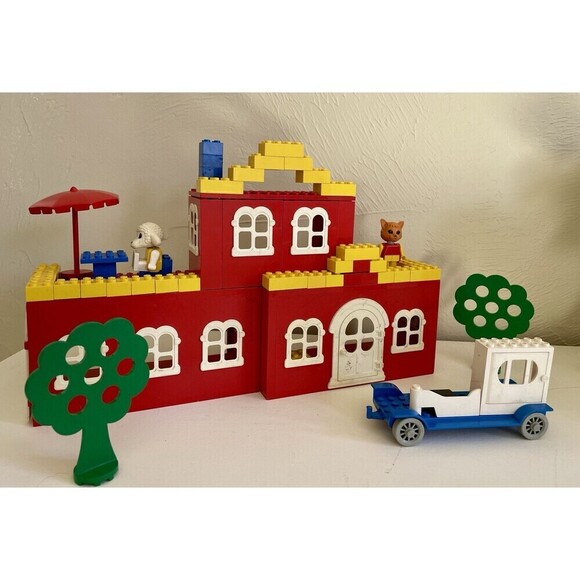 LEGO Fabuland Lot – Camper, Hospital, House, Taxi & More! - Picture 4 of 6